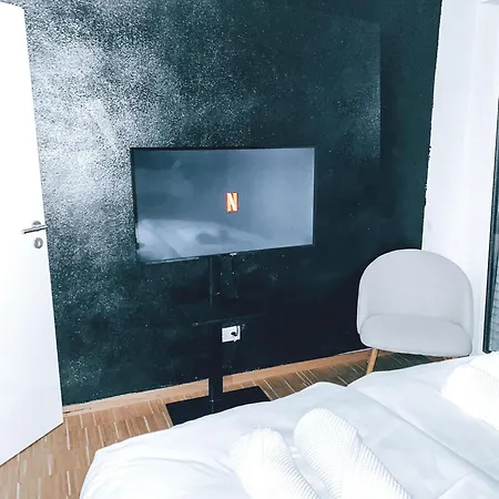Doreyhome P2 - Modernes Zentrales -2-4 Personen - Parkplatz Apartamento Passau